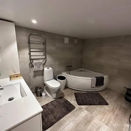 Basement With Parking *